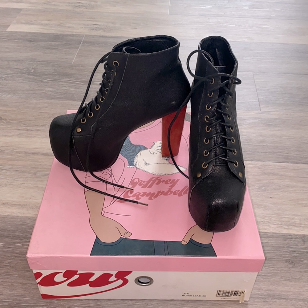 Jeffrey Campbell Lita Black Booties sz 6